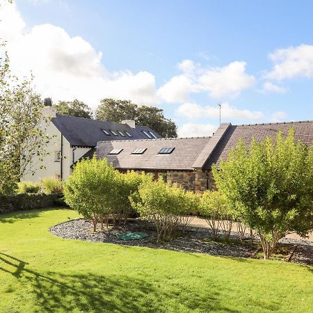 Clynnog House Villa Dwyran Exterior photo