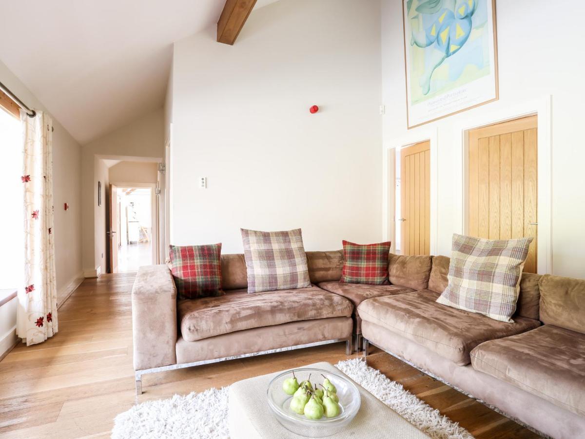 Clynnog House Villa Dwyran Exterior photo